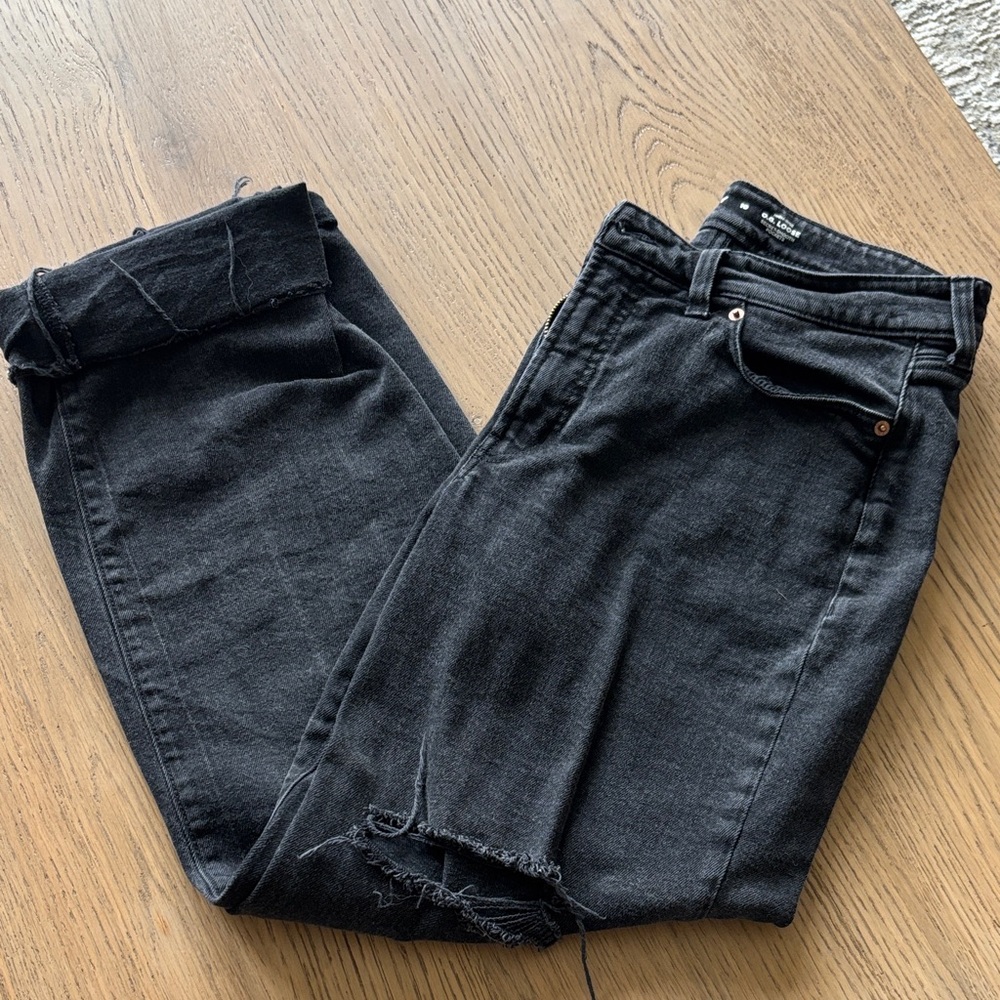 Old Navy Black Cropped Women Jeans